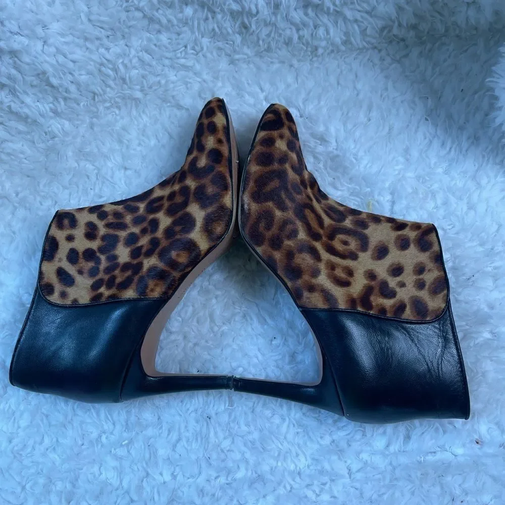 Nine West leather calf hair leopard print &black ankle slip on boots SZ9.5M